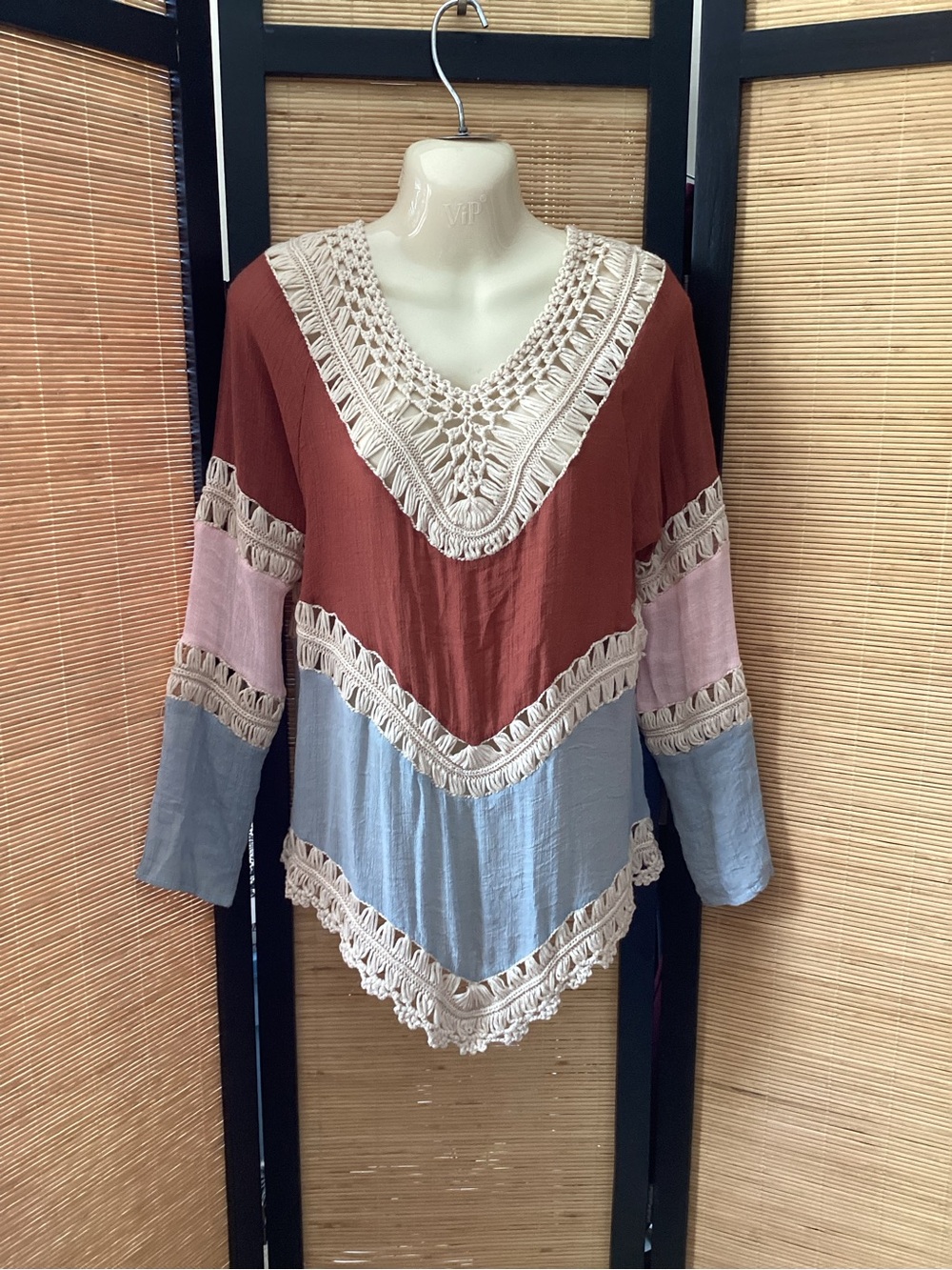 NWOT Boho crochet tunic top Sz Medium gauze panels coastal festival summer fall - Picture 3 of 5